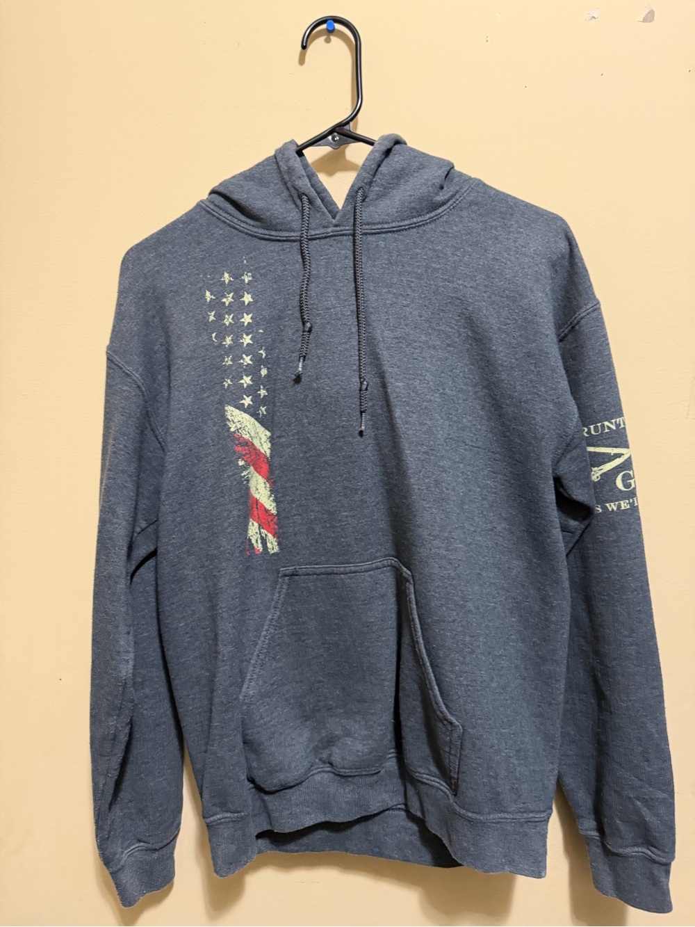 Grunt Style Charcoal Pullover Hoodie with Distressed Flag Graphic